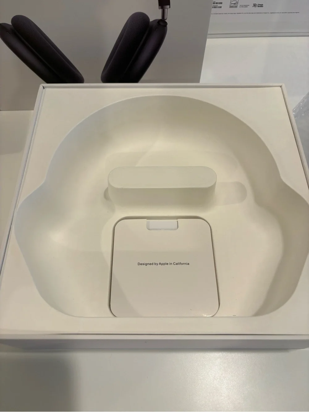Apple AirPods Max Headphones - Black USB-C
